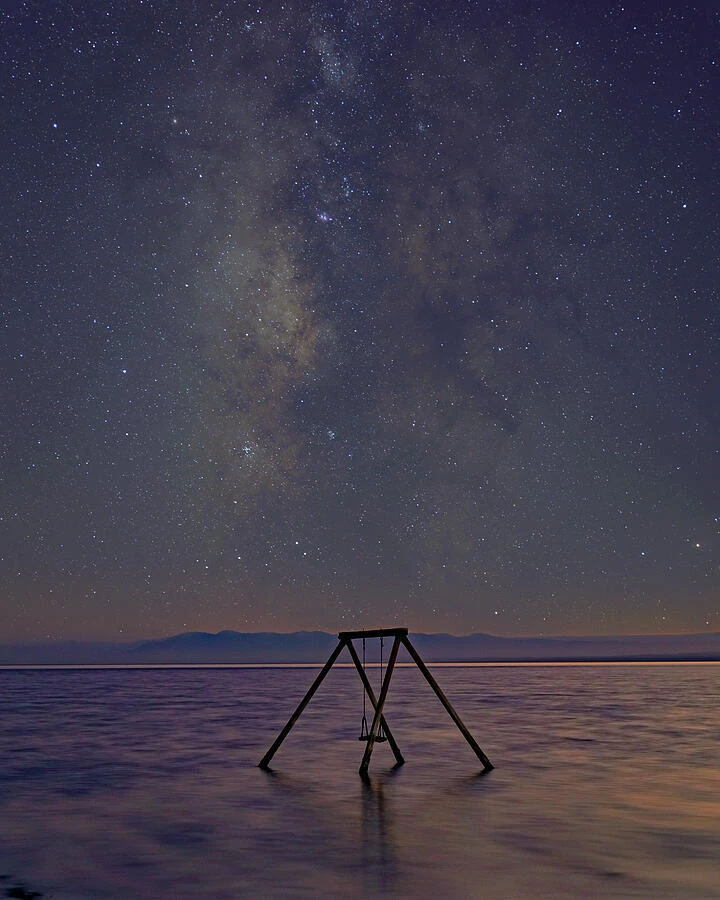 The Galaxy Swing — photograph by Bruce Feagle
